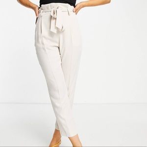 New look size 8 off white paper bag waist pants